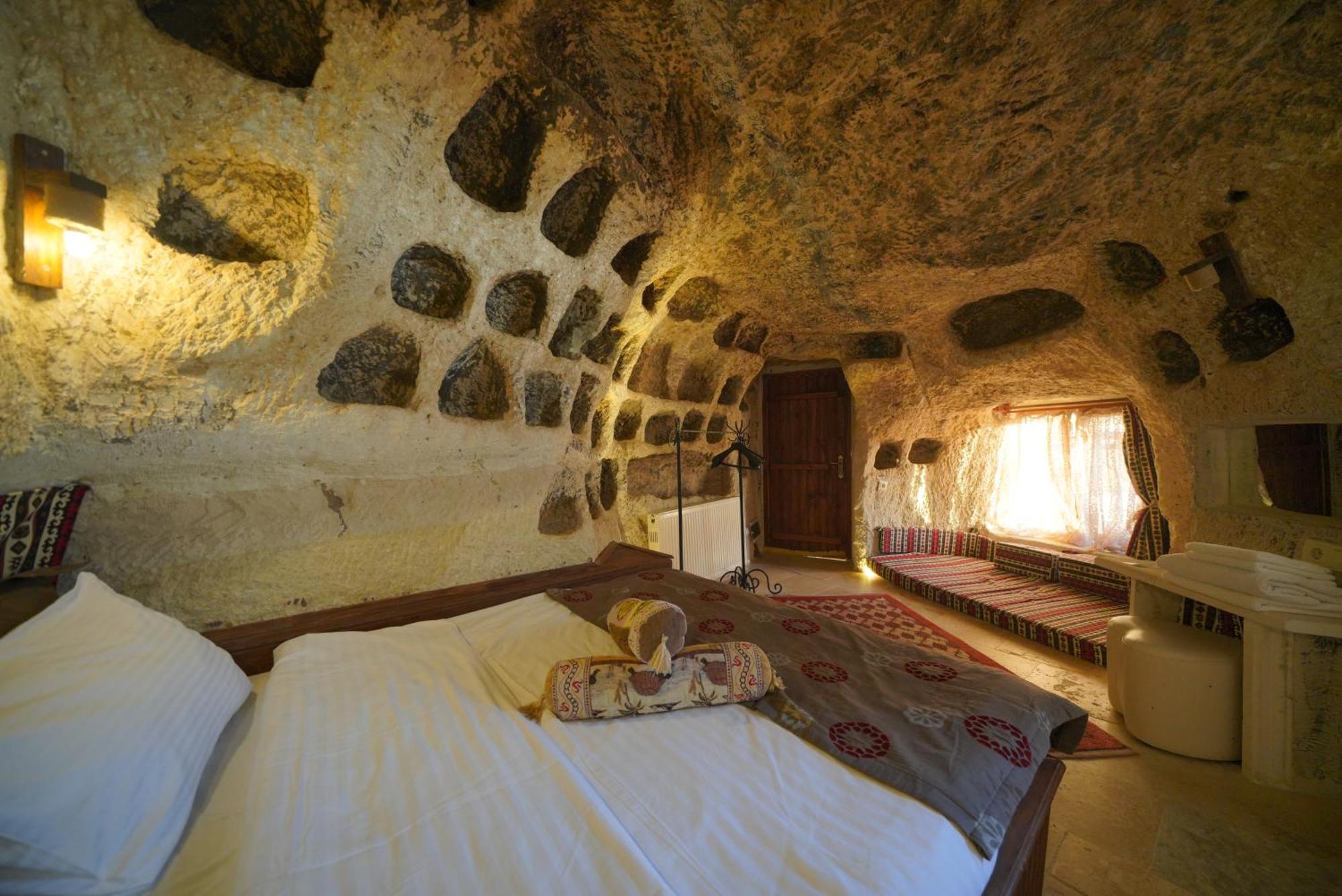 Turan Cappadocia Cave Hotel Гьореме Екстериор снимка